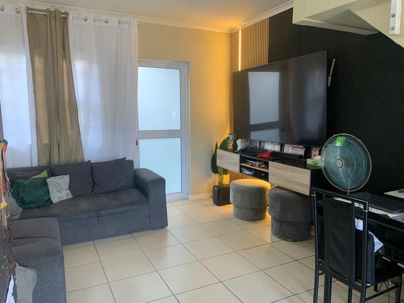 2 Bedroom Property for Sale in Silversands Western Cape